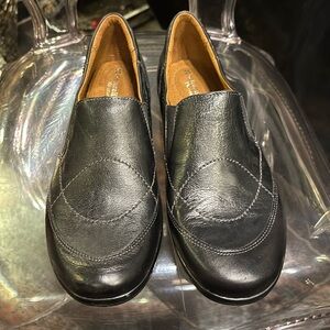 Naturalizer shoe wide width